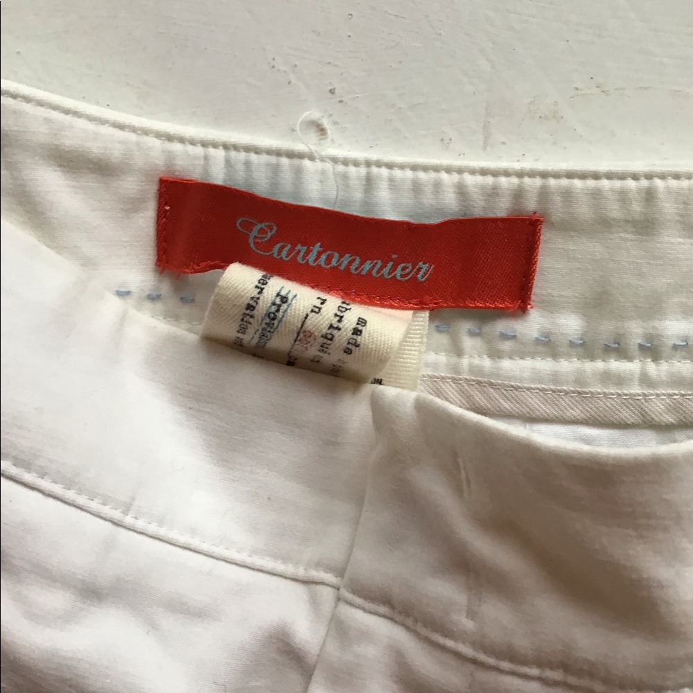 Cream Anthropologie shorts - Picture 2 of 3